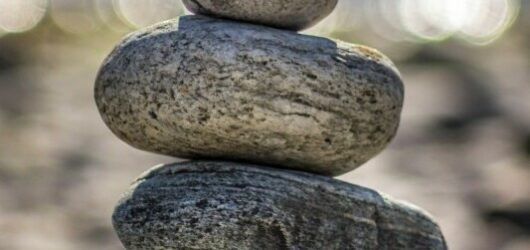 Make Money Online As A Buzzy College Student – 3 Tips